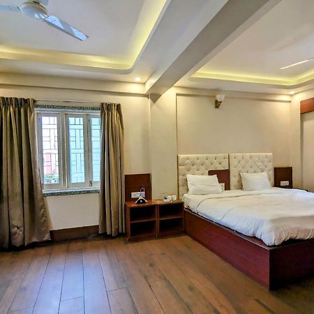 The Aster Enclave Hotel Kalkuta Zewnętrze zdjęcie