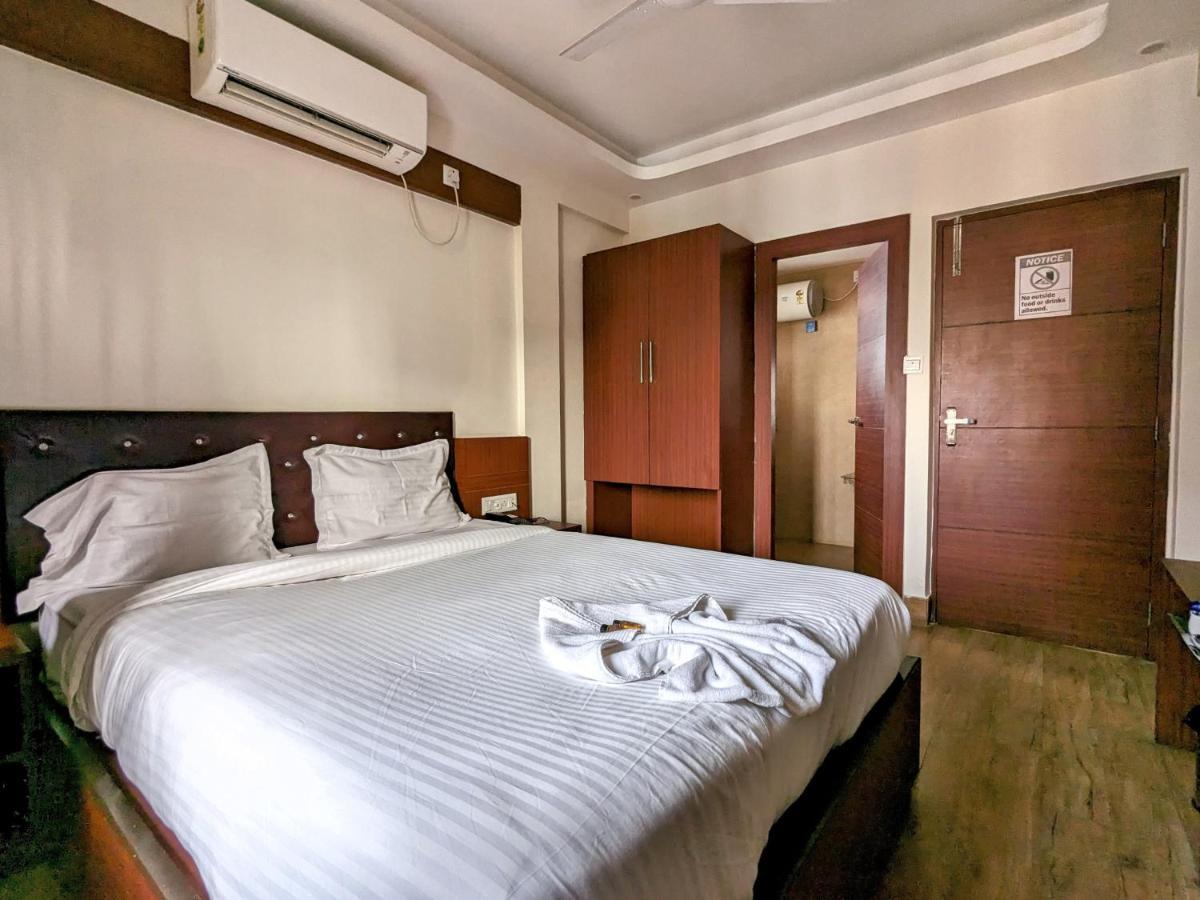 The Aster Enclave Hotel Kalkuta Zewnętrze zdjęcie