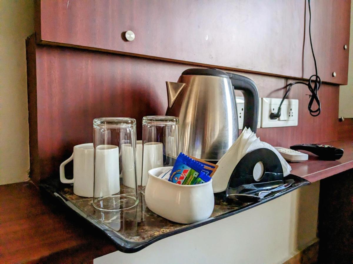 The Aster Enclave Hotel Kalkuta Zewnętrze zdjęcie