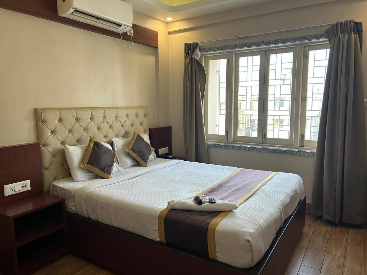 The Aster Enclave Hotel Kalkuta Zewnętrze zdjęcie
