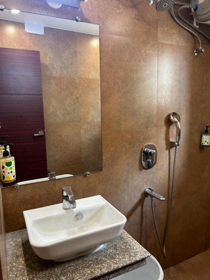 The Aster Enclave Hotel Kalkuta Zewnętrze zdjęcie